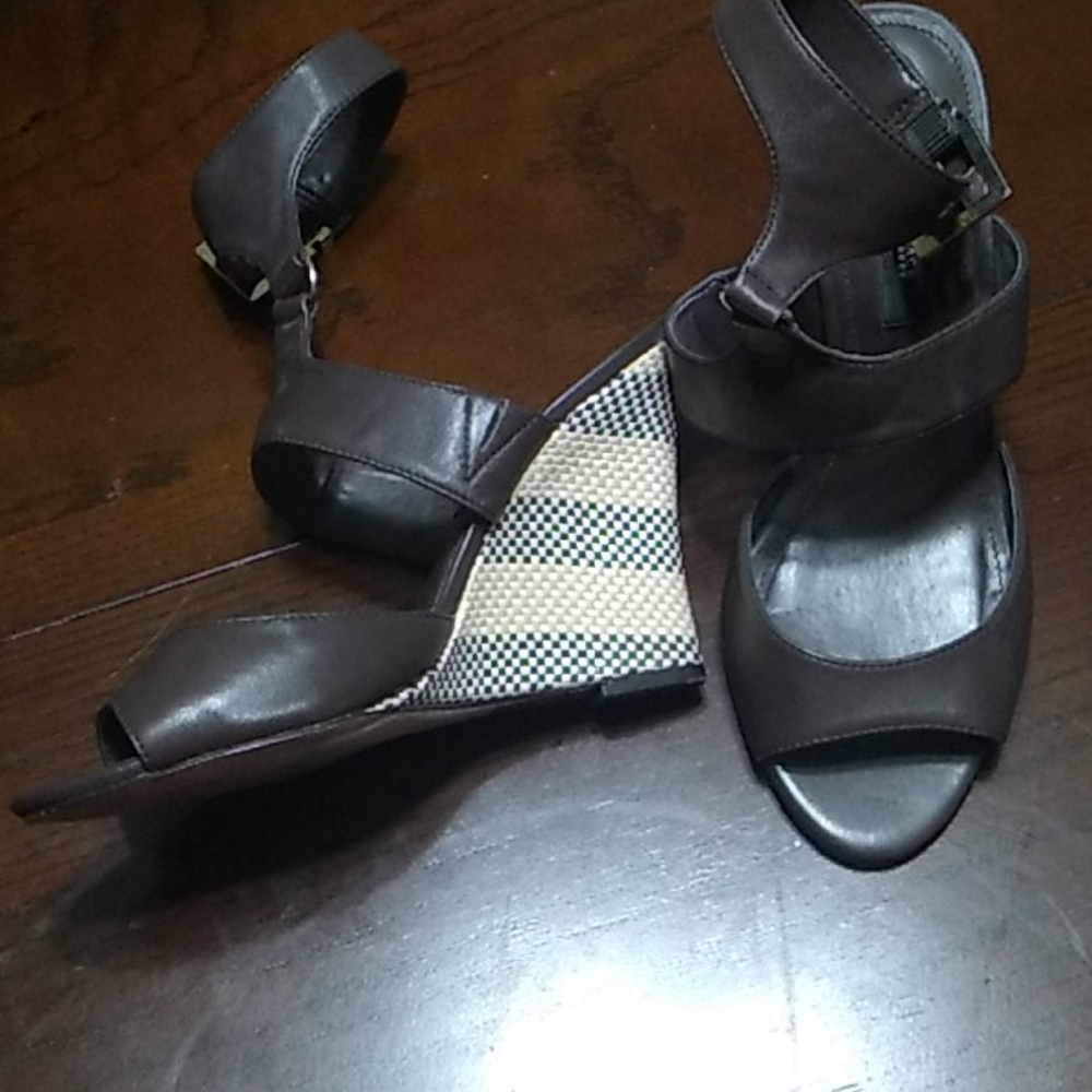 Wedges - Picture 2 of 2